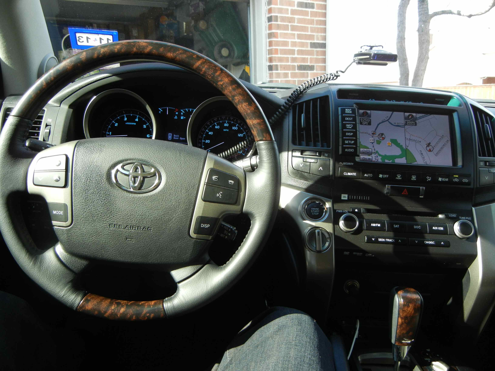 2011 Toyota Land Cruiser