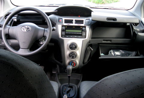 2010 Toyota Yaris