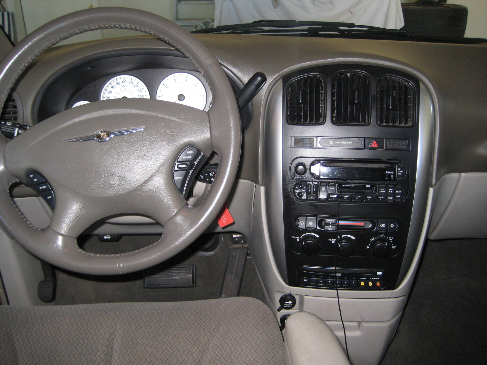 2005 Chrysler van recalls #2