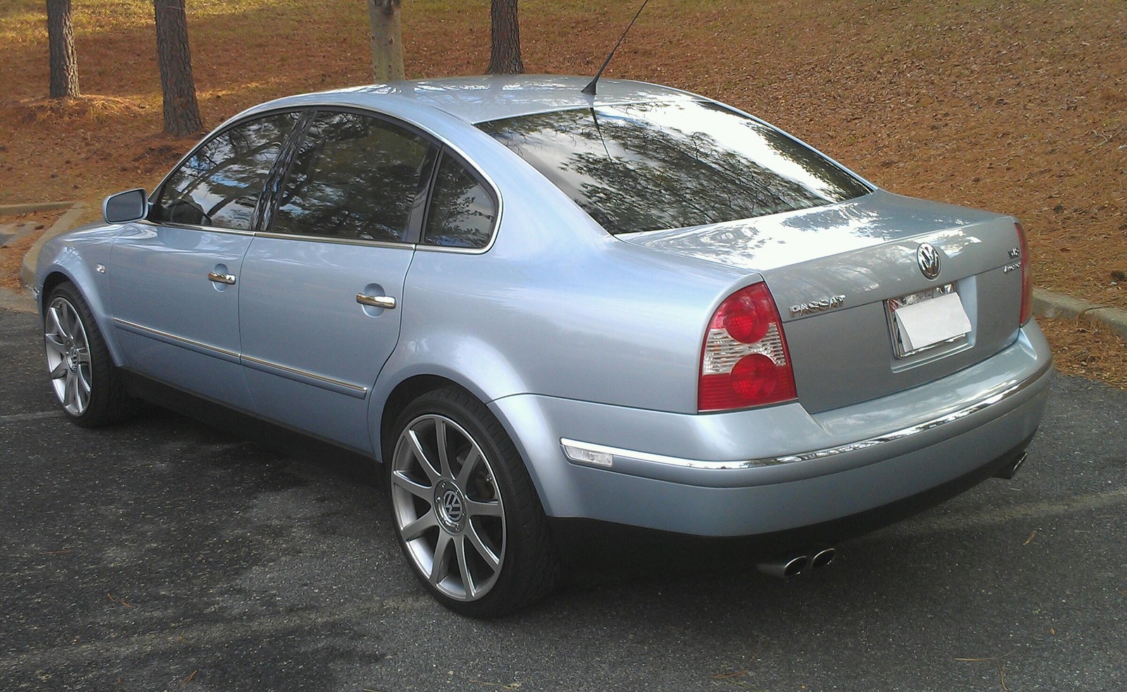 2003-volkswagen-passat-exterior-pictures-cargurus