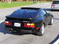 944 944