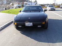 944 944