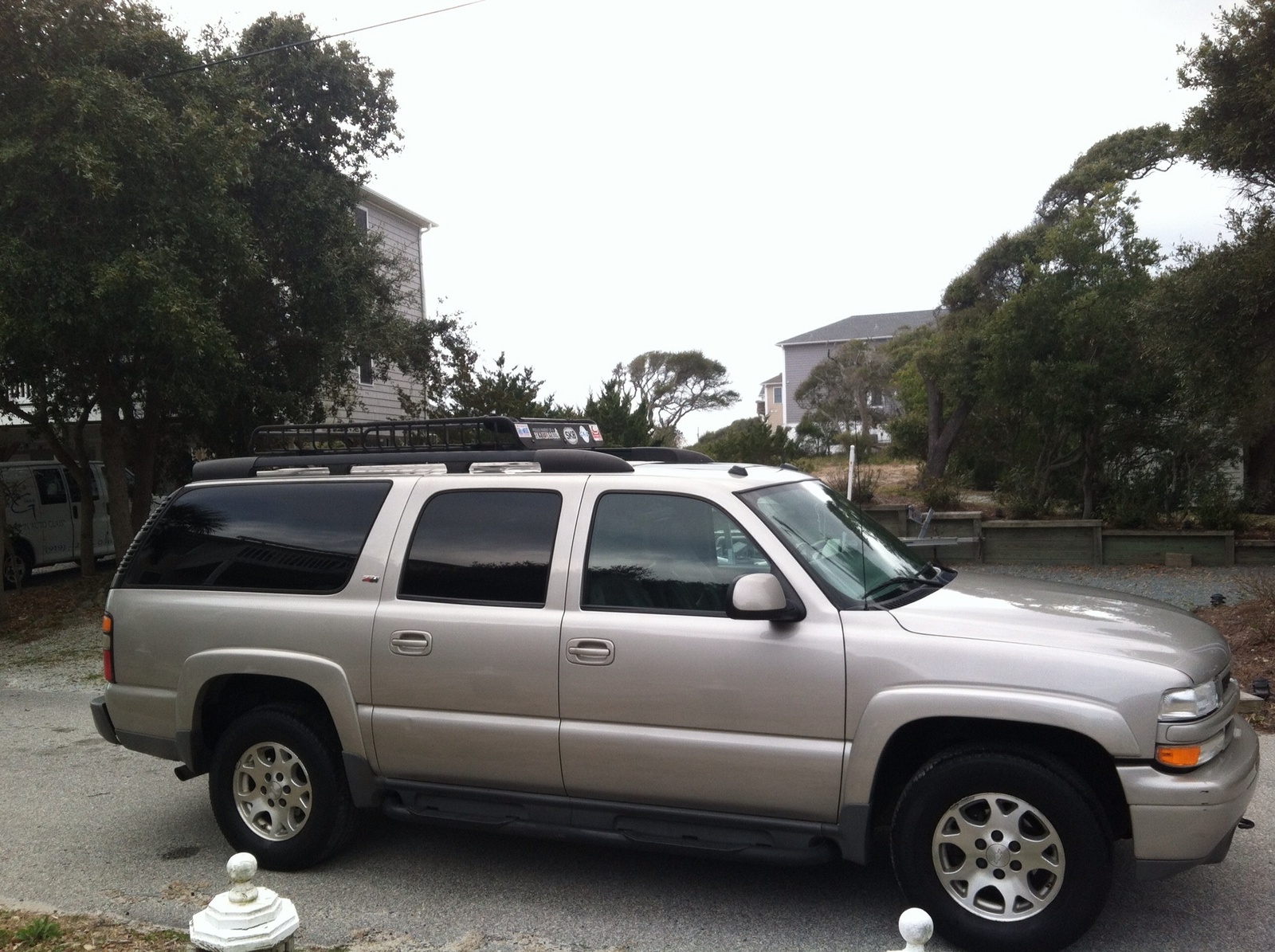 2005 Chevrolet Suburban Pictures Cargurus