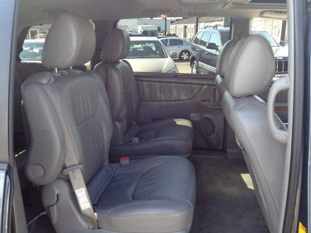 2010 Toyota Sienna Pictures Cargurus