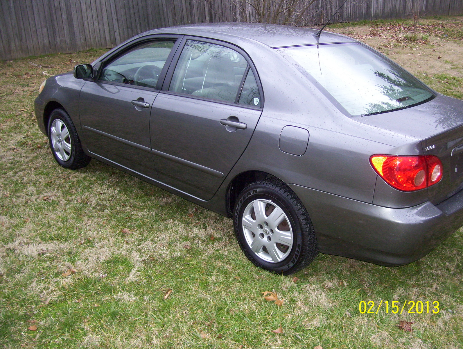 2005 Toyota corolla le specs