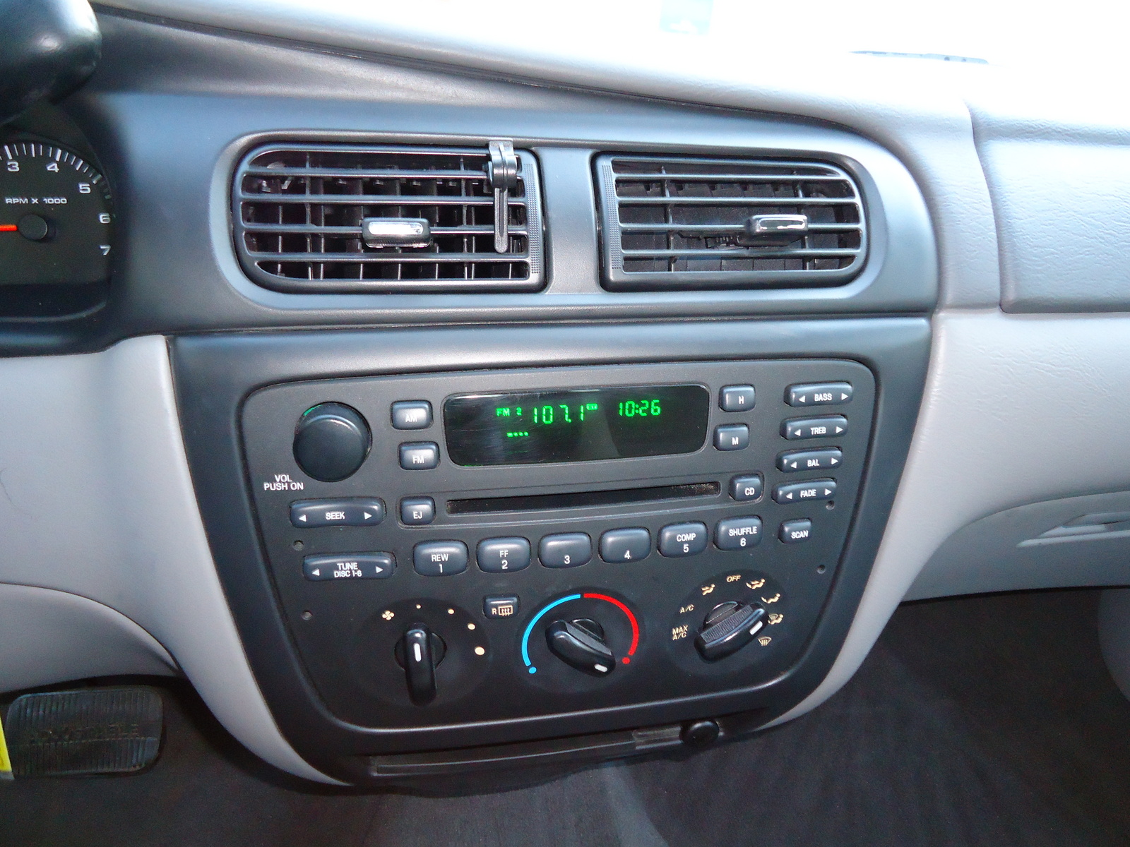 2002 Ford Taurus Interior Pictures Cargurus