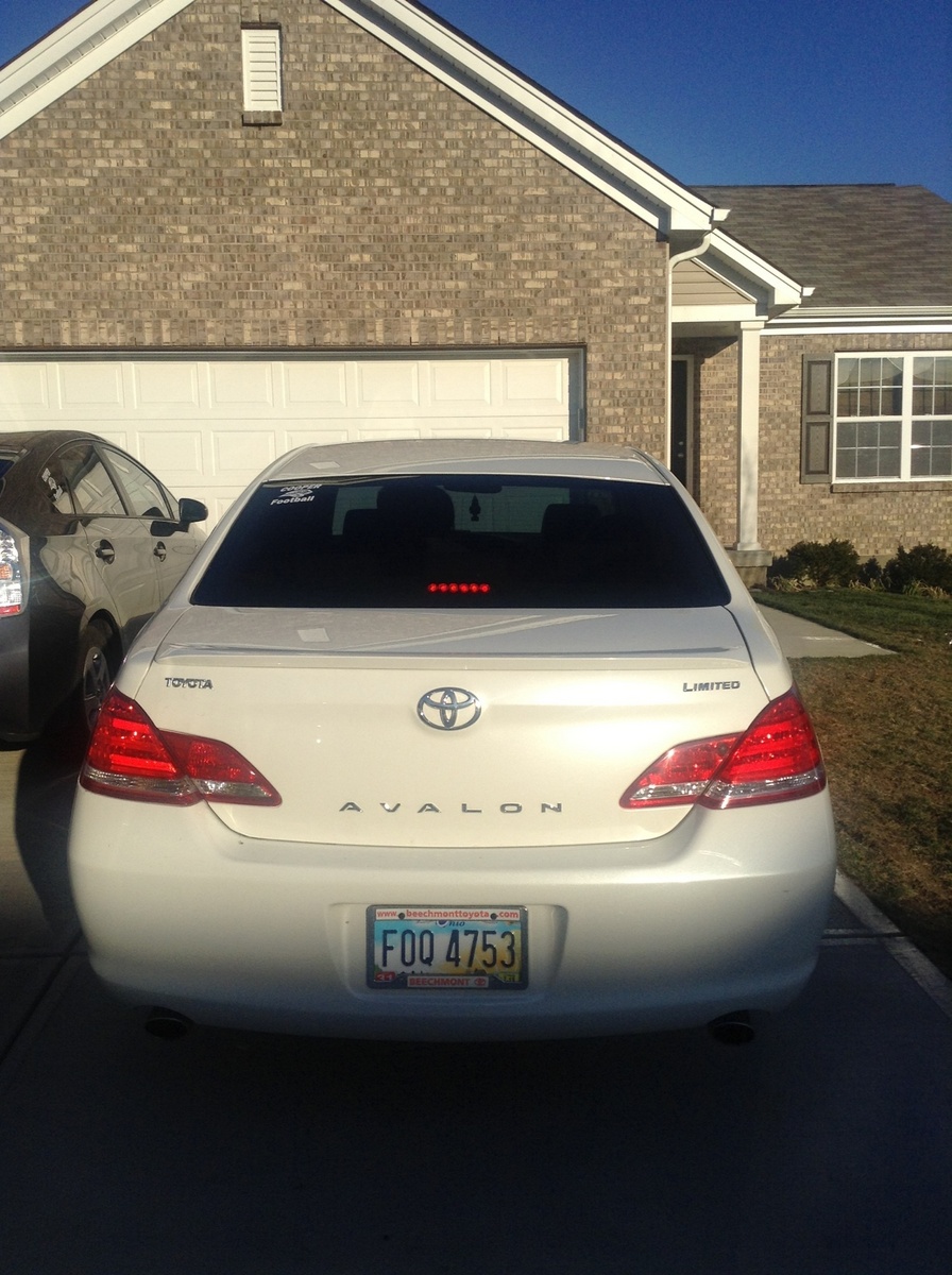 2005 Toyota Avalon