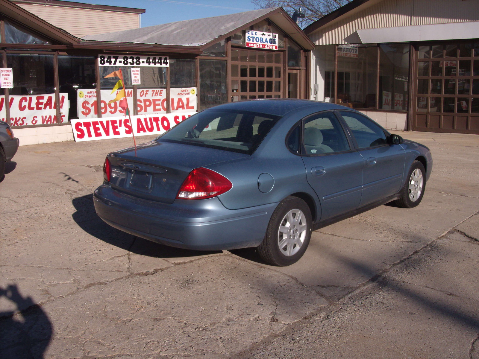 2006 Ford Taurus