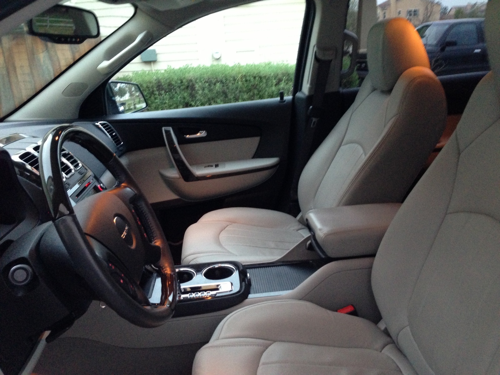 2012 GMC Acadia