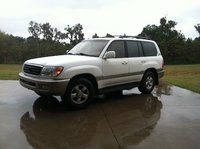 1998 Toyota Land Cruiser Overview 1998 Toyota Land Cruiser Overview