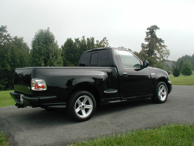 2003 Ford F-150 SVT Lightning