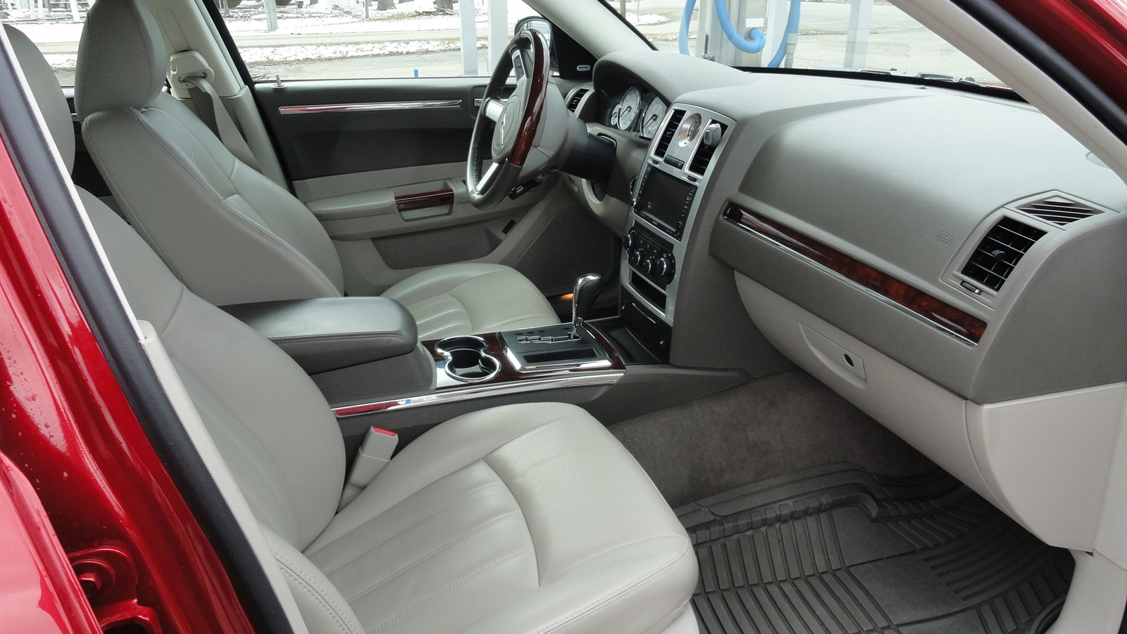 2010 Chrysler 300