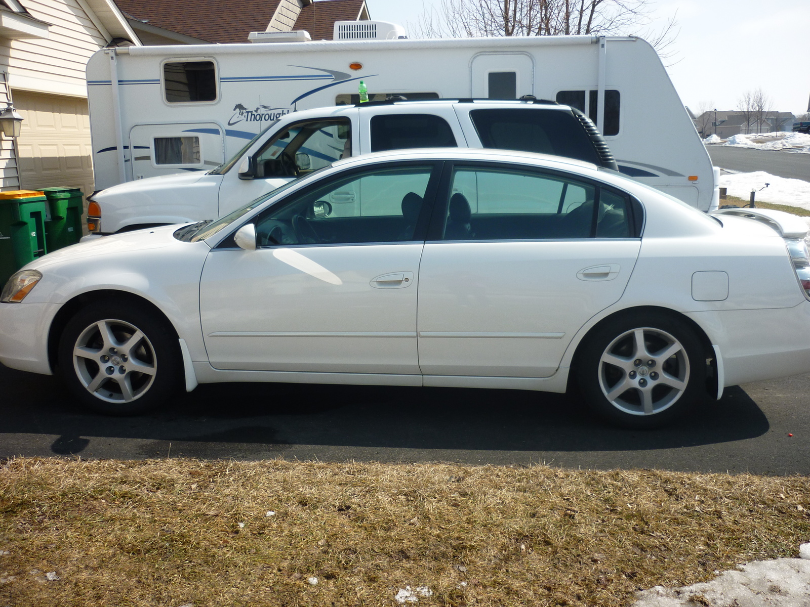 Is a 2003 nissan altima a good car #9