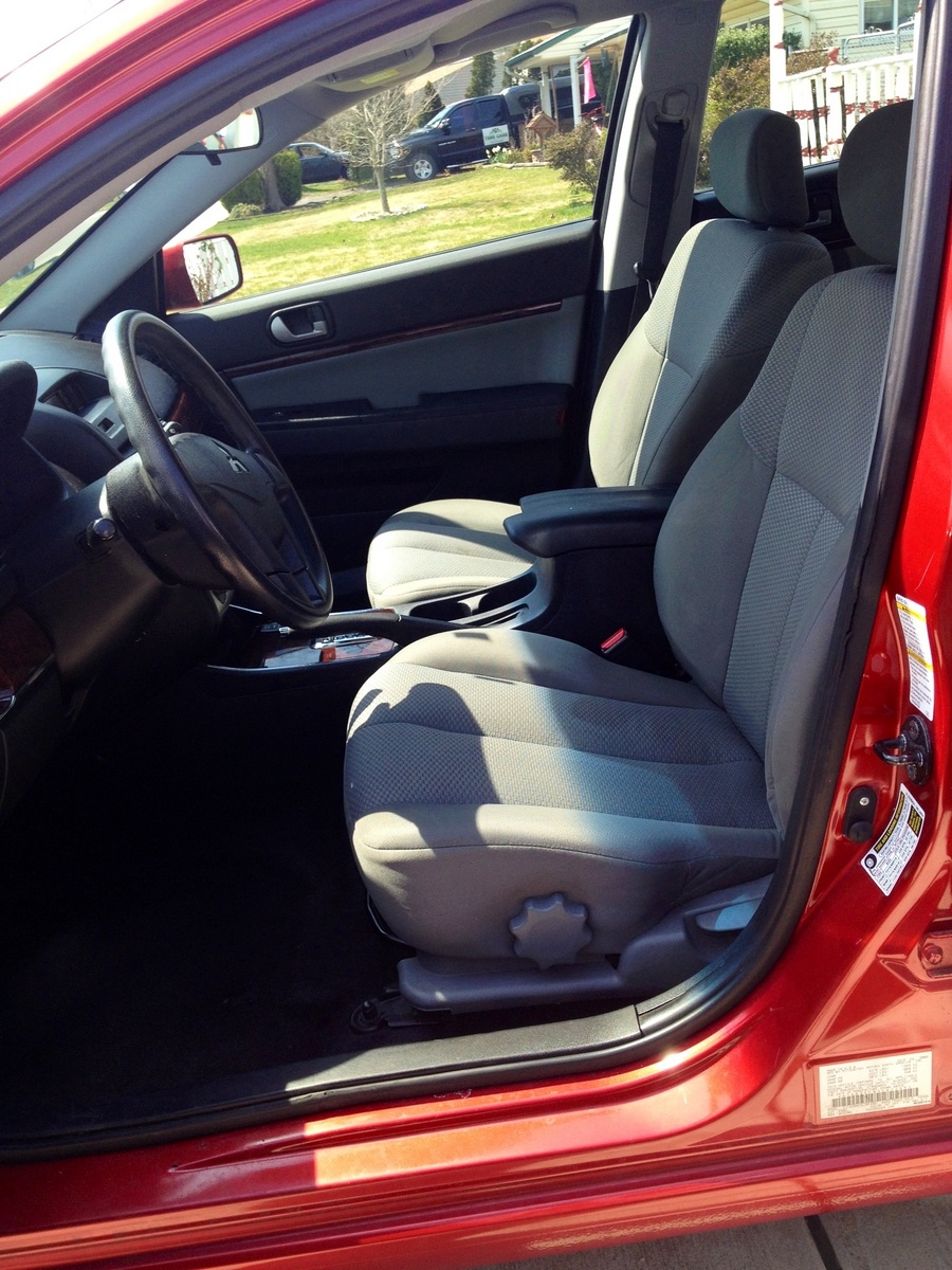 2009 Mitsubishi Galant