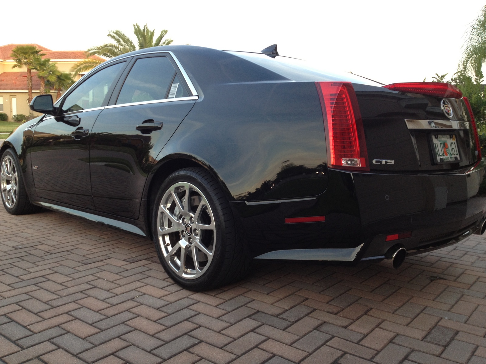 2010 Cadillac Cts-v - Pictures