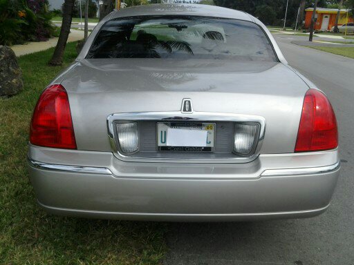 2006 Lincoln Town Car