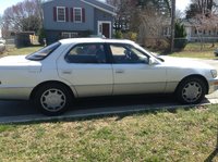 1990 Lexus LS 400 Overview 1990 Lexus LS 400 Overview
