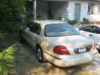 2002 Lincoln Continental Overview 2002 Lincoln Continental Overview