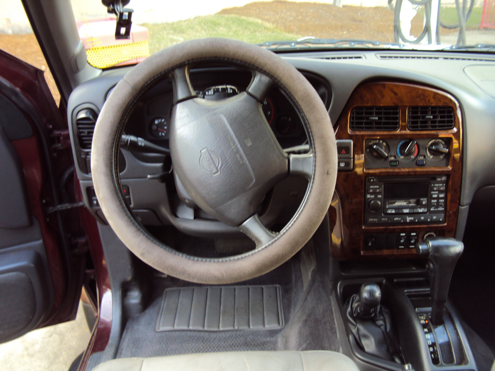 1997 Nissan pathfinder interior dimensions