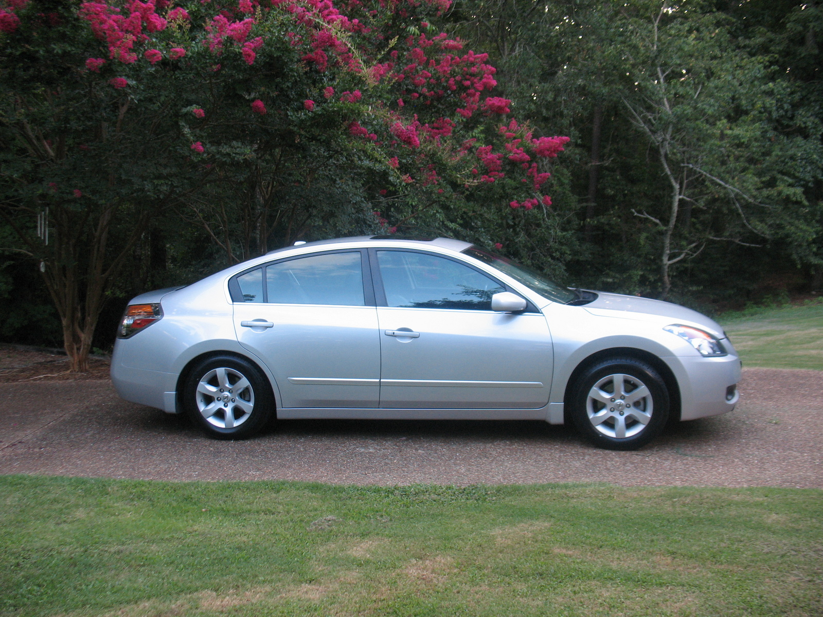 2009 Nissan altima 2.5 s features #8