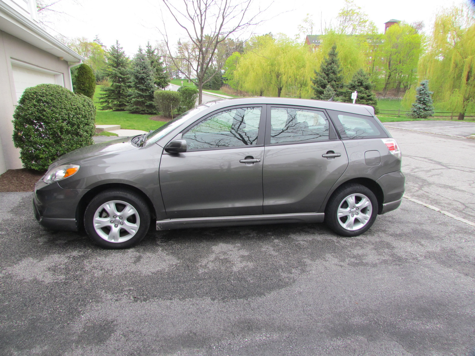 2005 Toyota matrix awd review