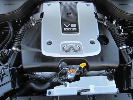 2010 Infiniti G37