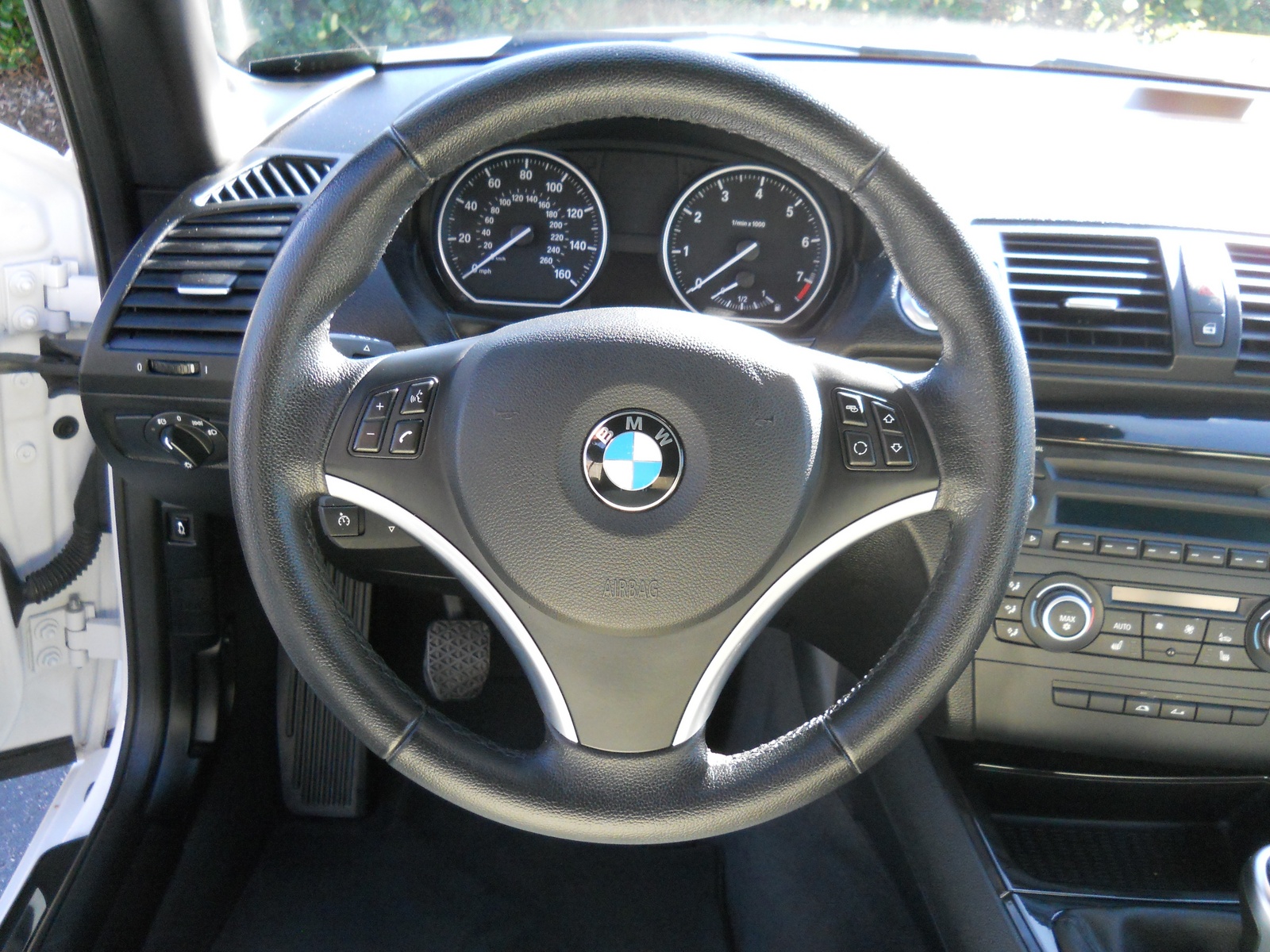 2011 BMW 1 Series