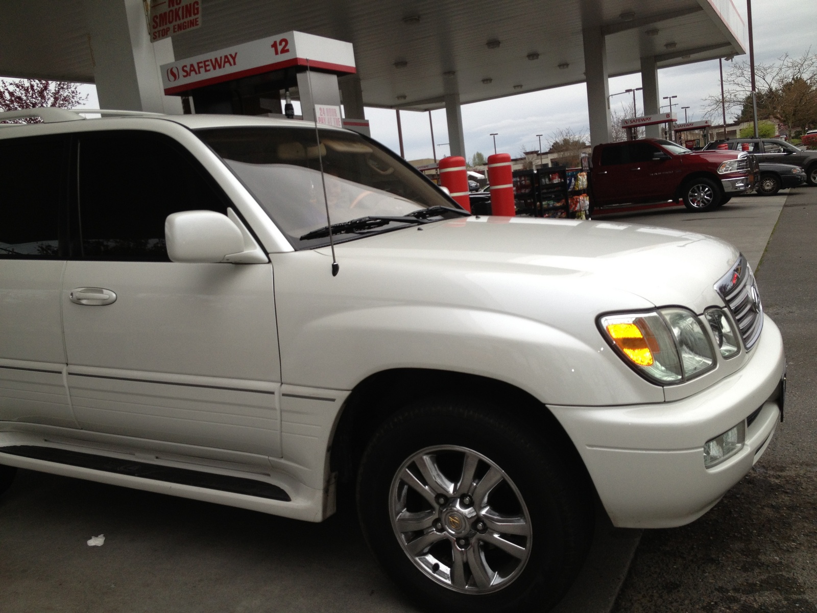 2003 Lexus LX 470