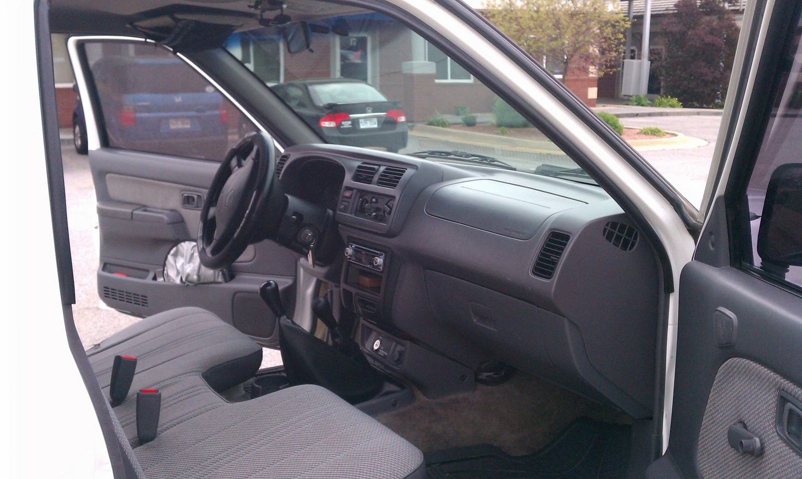 1998 Nissan frontier interior pictures #6