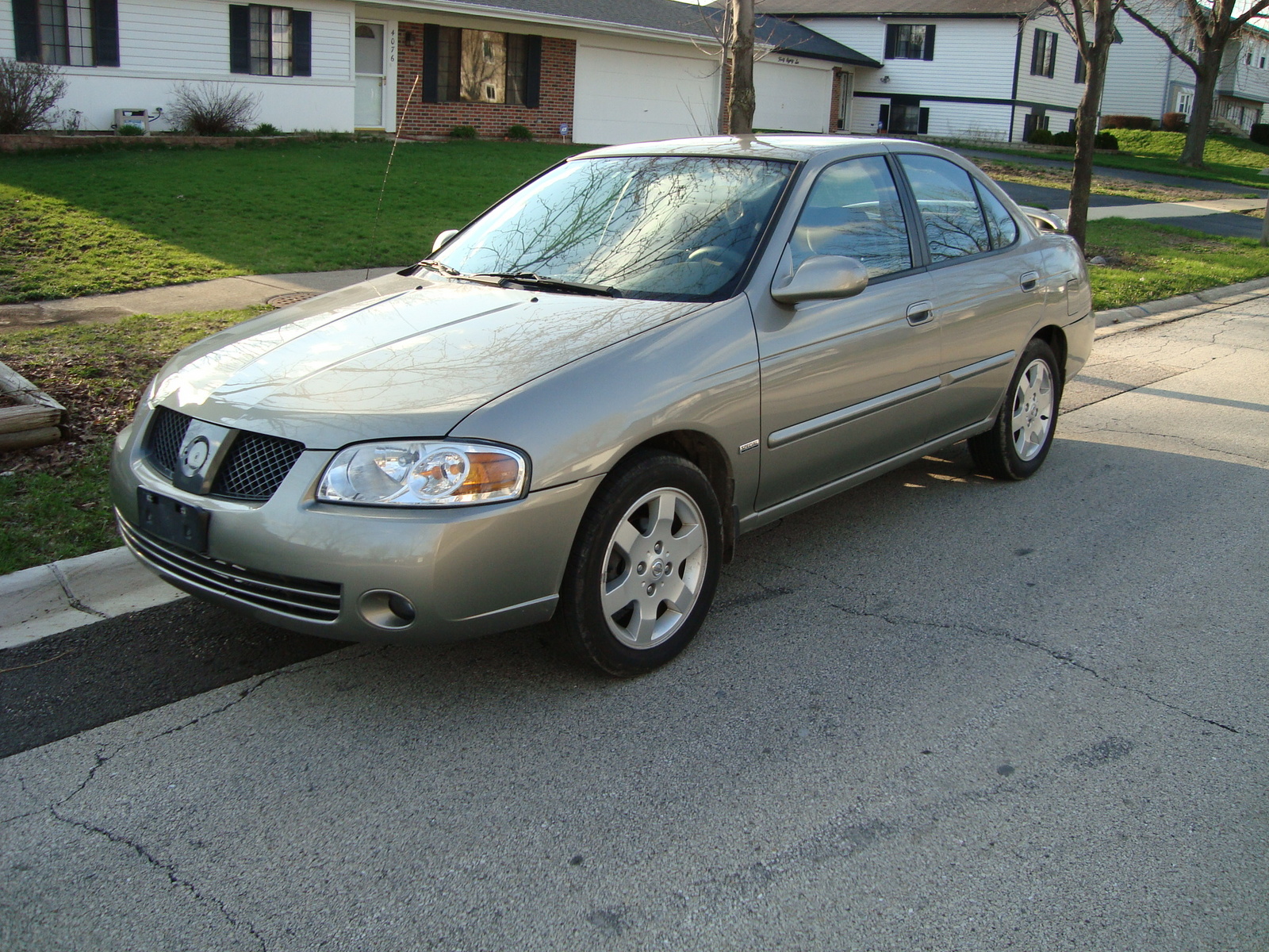 2006 Nissan sentra 1.8 s features #2