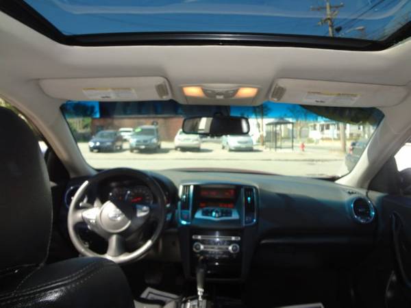 2009 Nissan Maxima