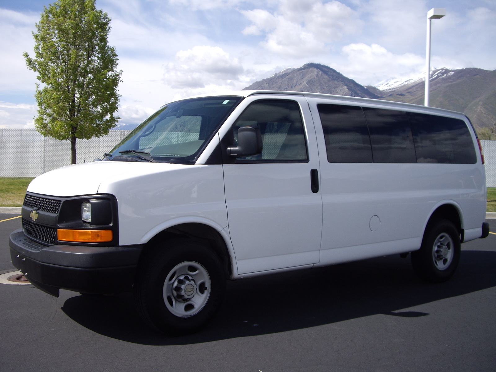 2007 Chevrolet Express Pictures CarGurus
