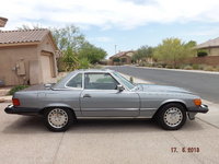 1987 Mercedes-Benz 560-Class Overview 1987 Mercedes-Benz 560-Class Overview