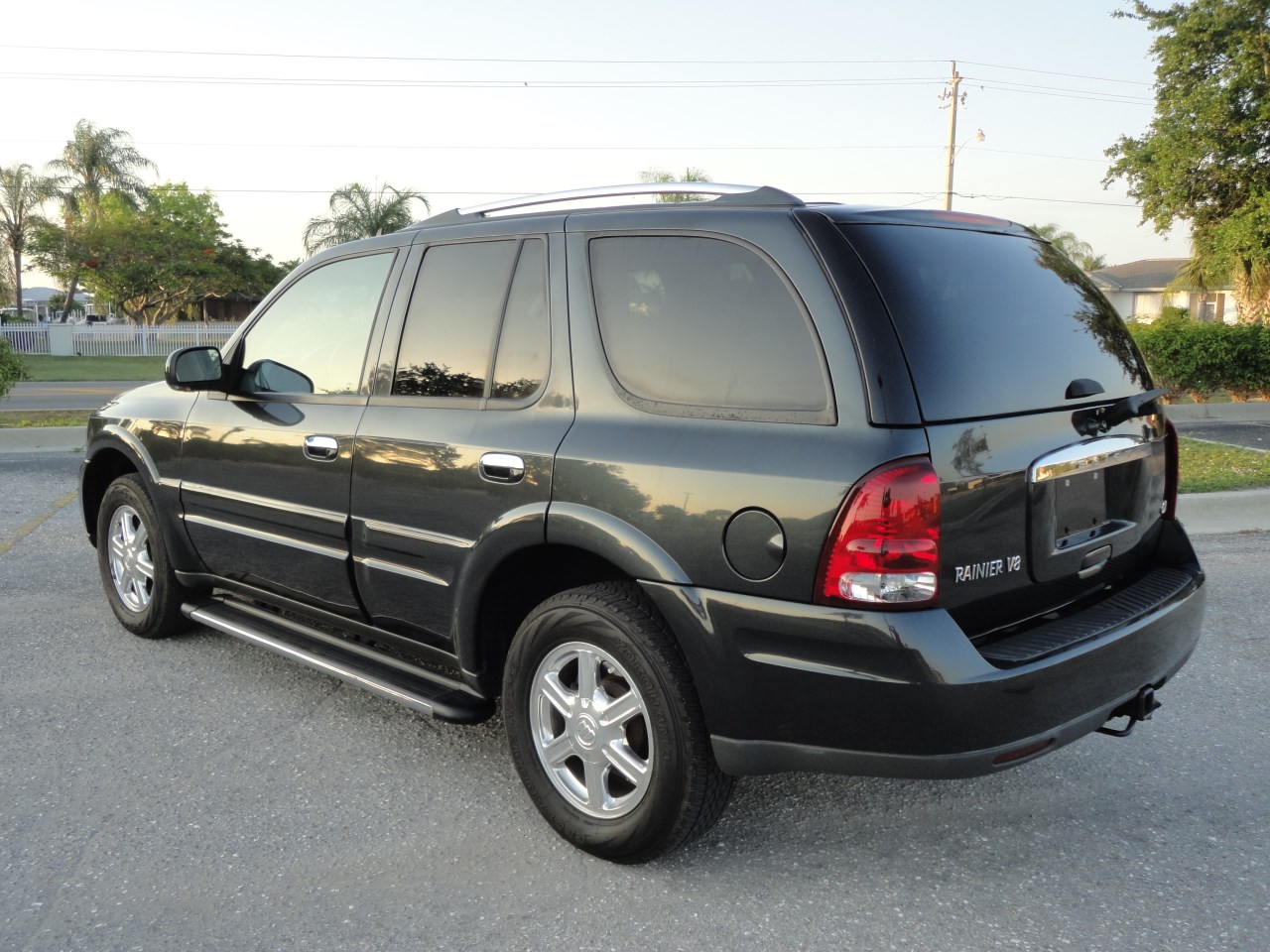 2006 Buick Rainier