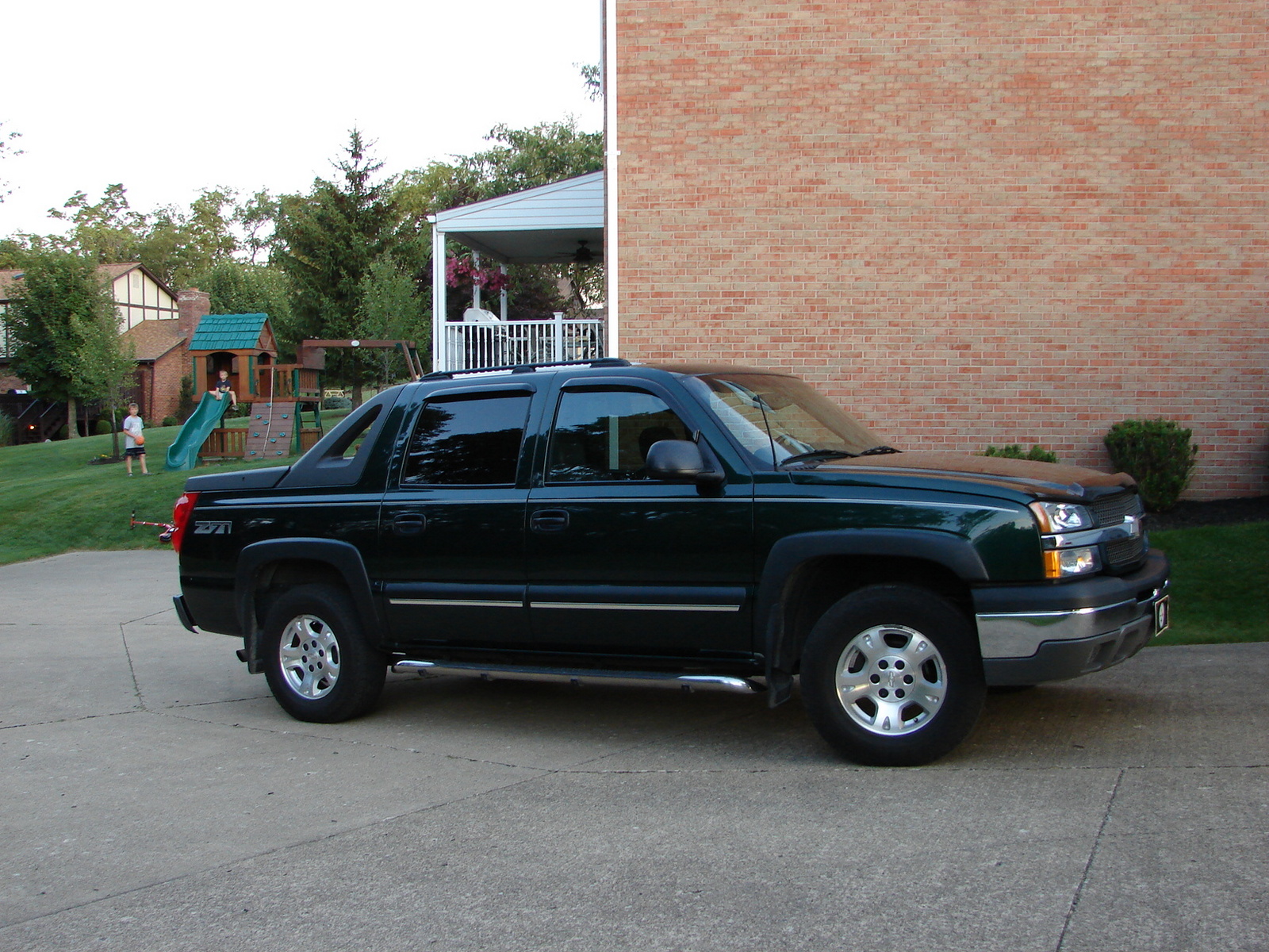 2003 Chevrolet Avalanche Pictures CarGurus