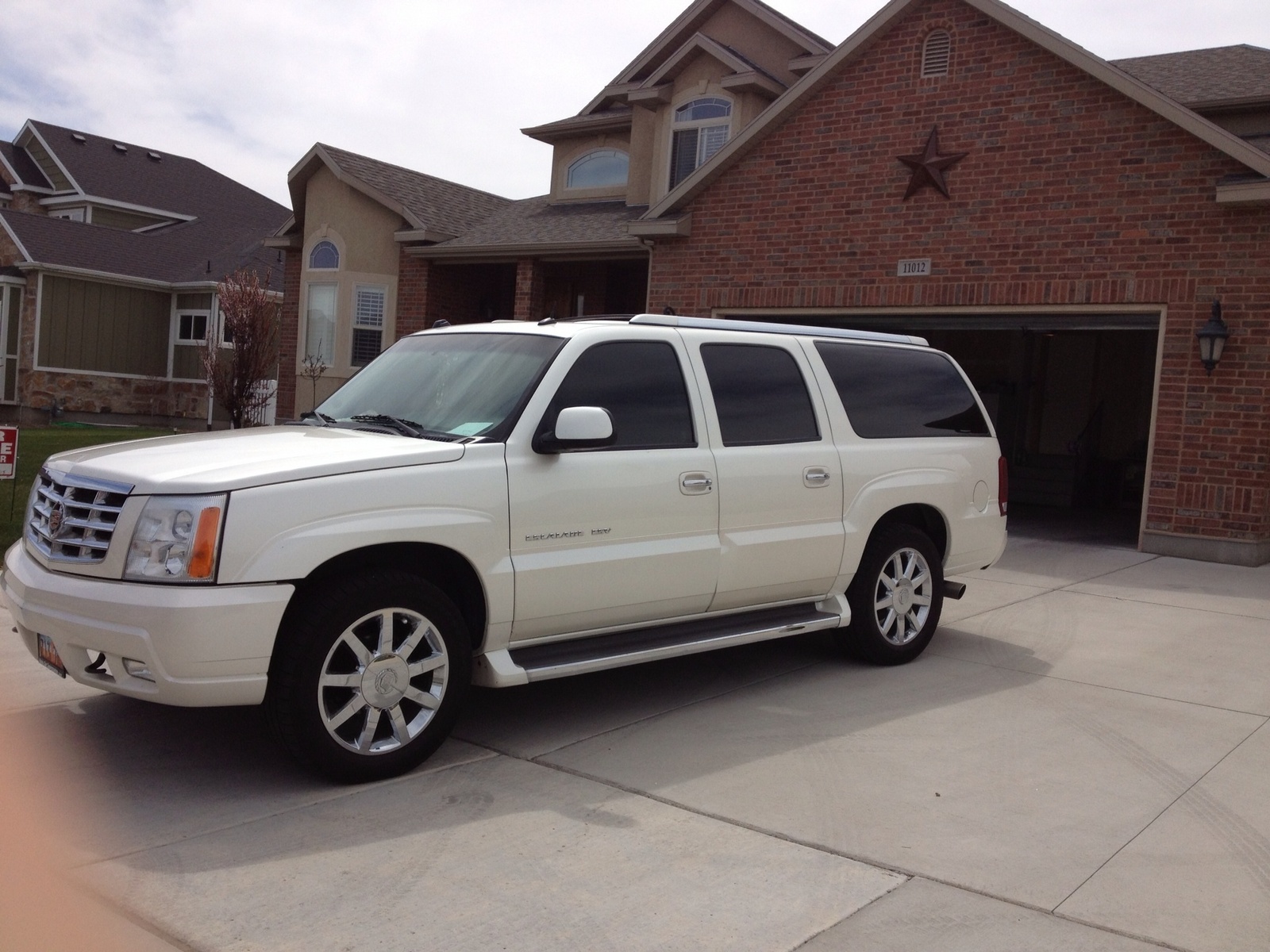 2005 Cadillac Escalade Esv Pictures Cargurus