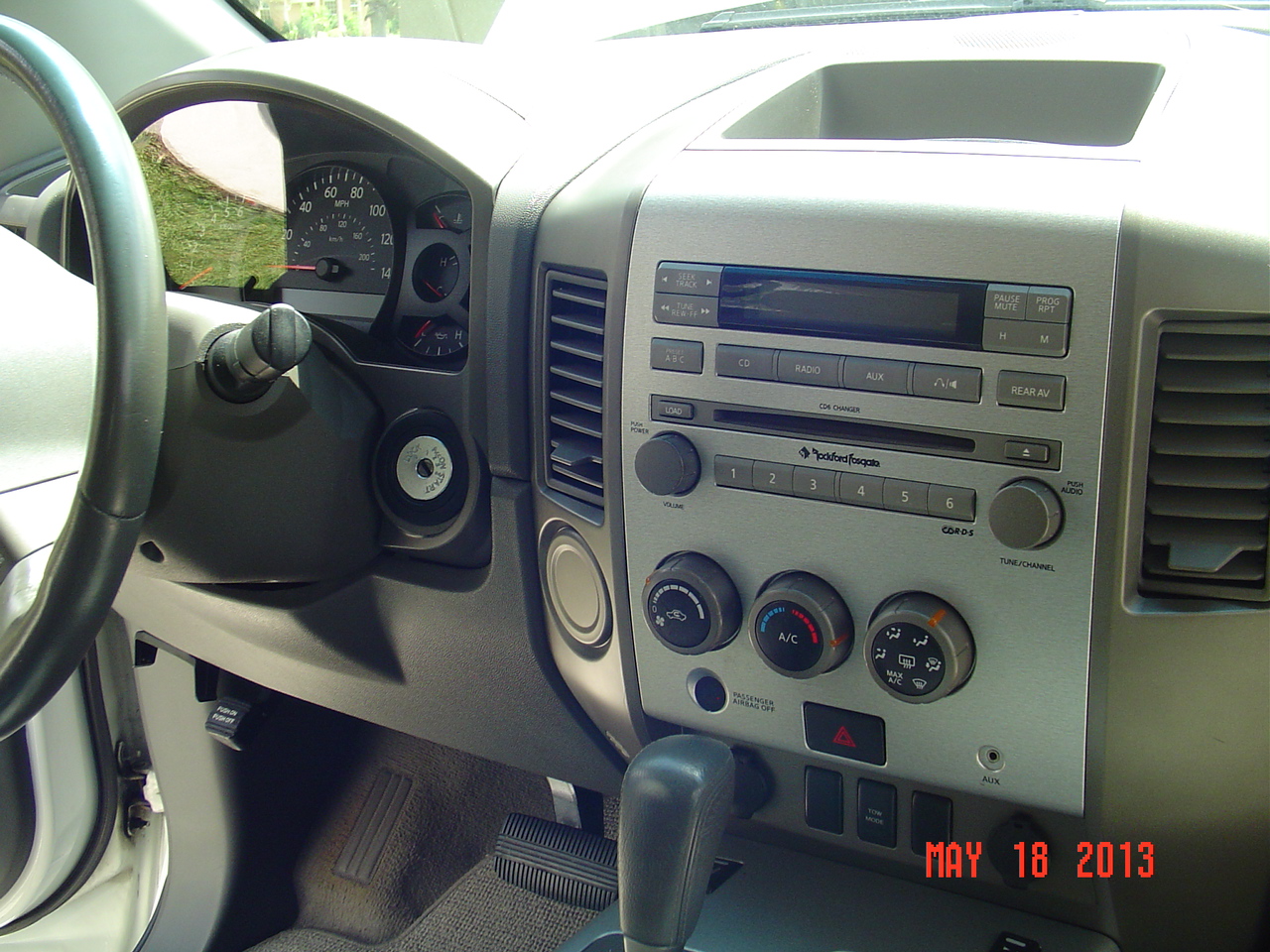 2005 Nissan titan interior photos #5