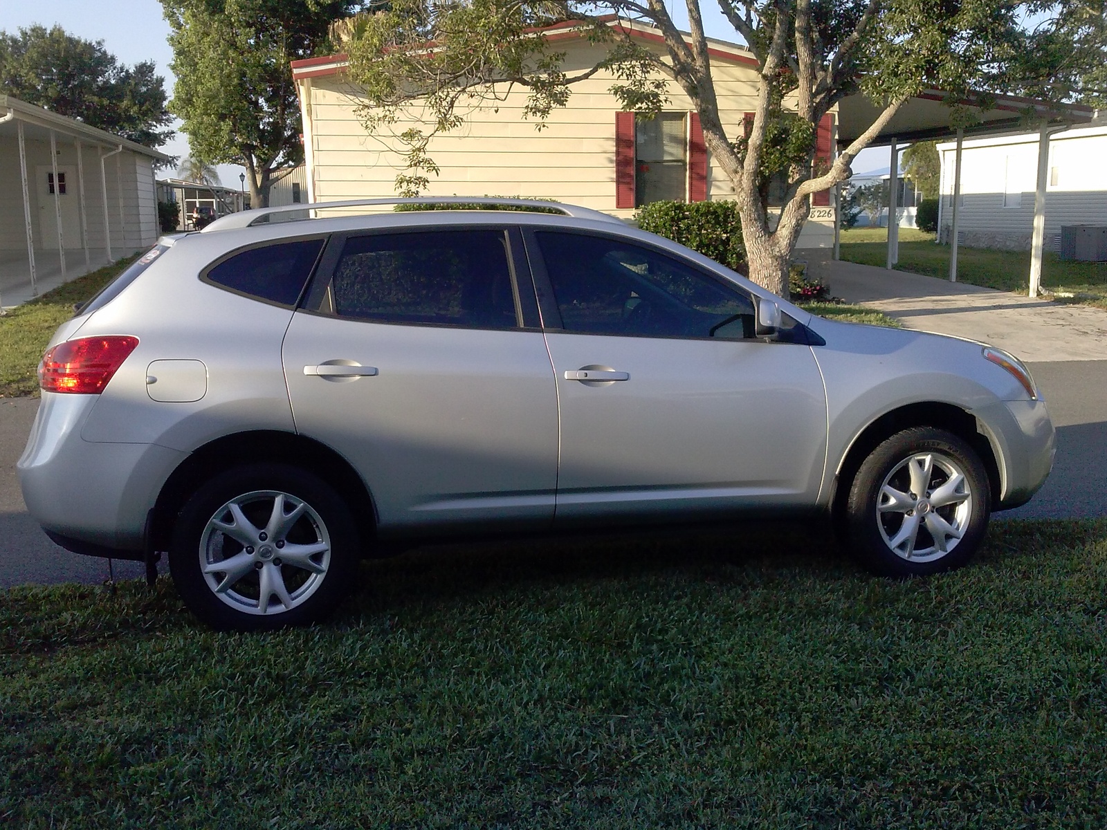 Rate nissan rogue 2008