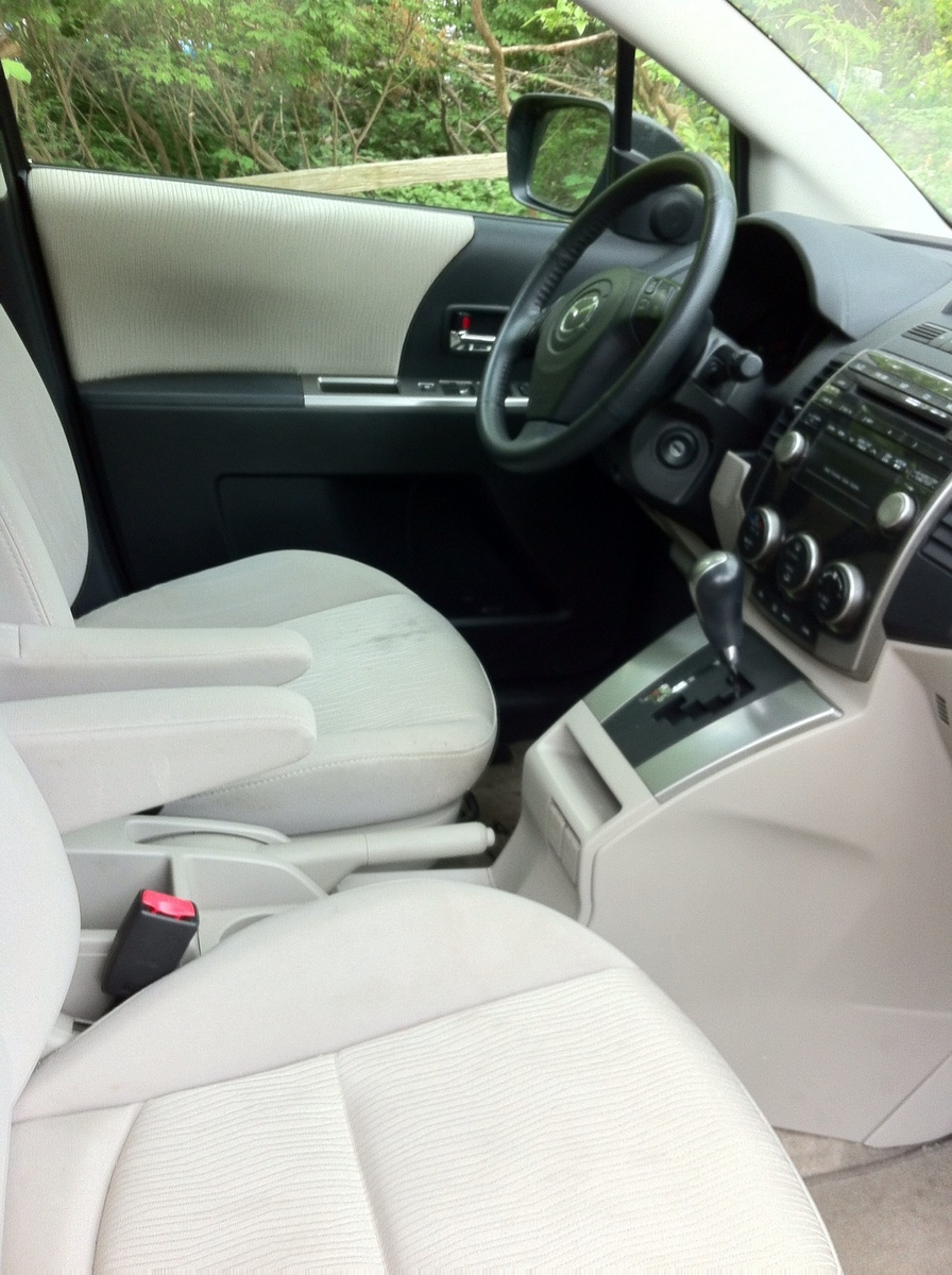 2009 Mazda MAZDA5