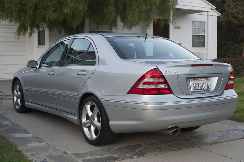 Mercedes c class sports coupe 2006 #6