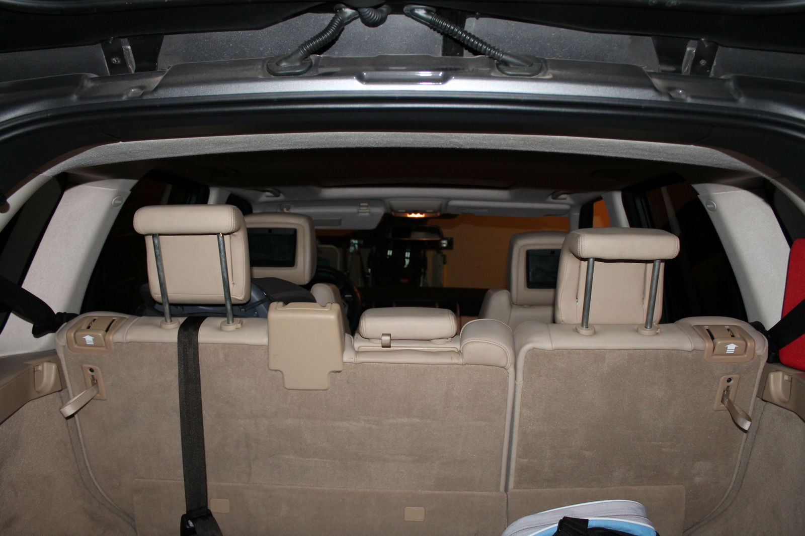 2008 Land Rover Range Rover Sport Interior Pictures