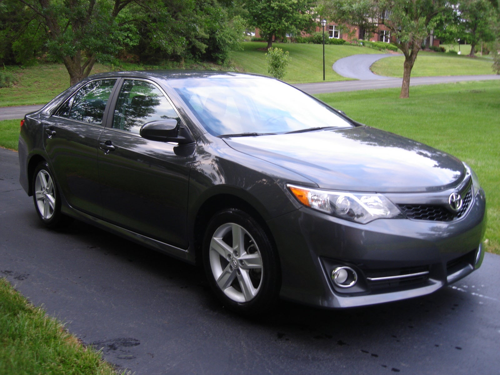 Picture of 2012 Toyota Camry SE, exterior
