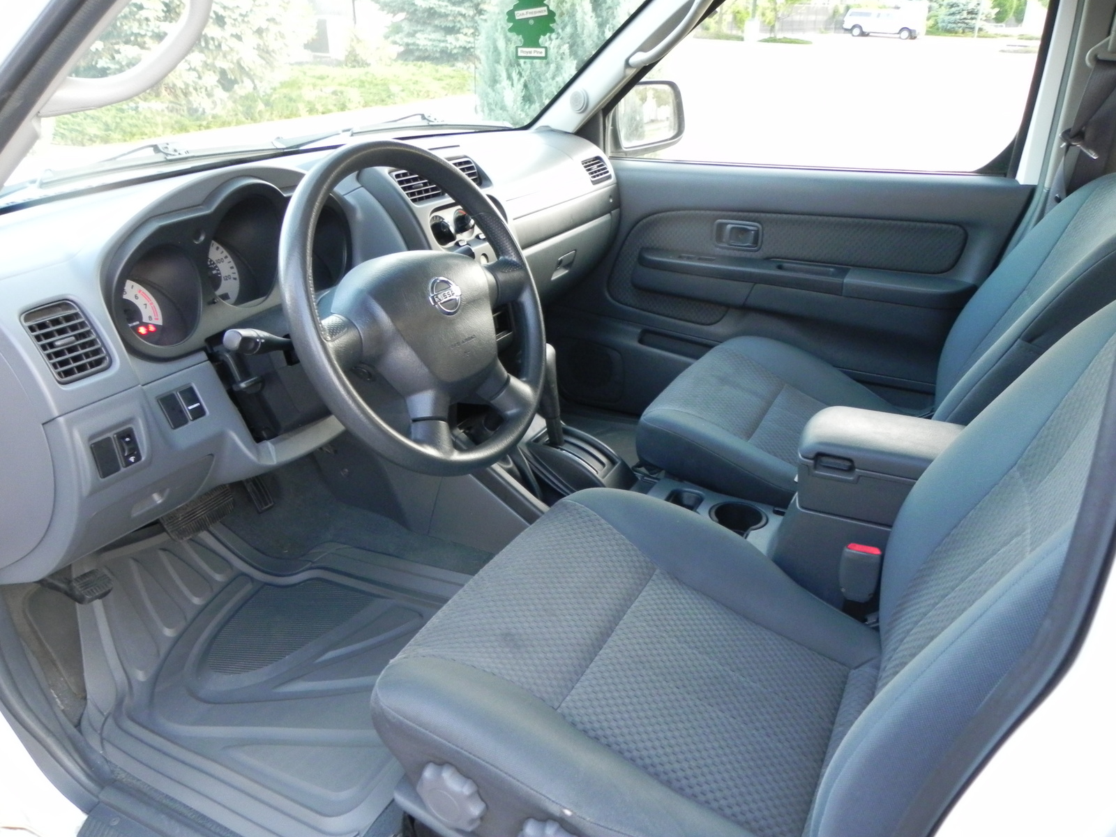 2004 Nissan xterra interior dimensions #2