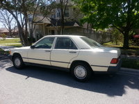 1984 Mercedes-Benz 190-Class Overview 1984 Mercedes-Benz 190-Class Overview