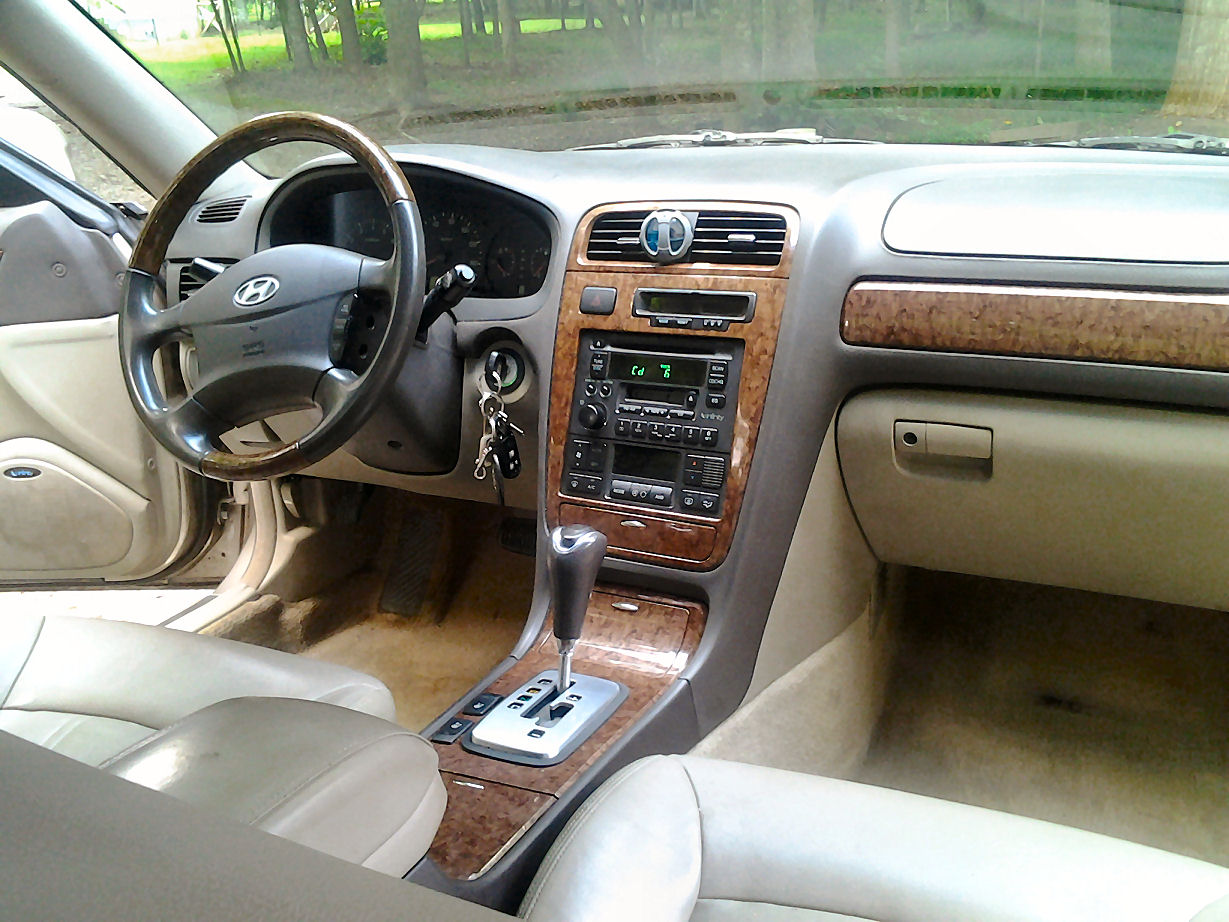 2005 hyundai elantra sedan