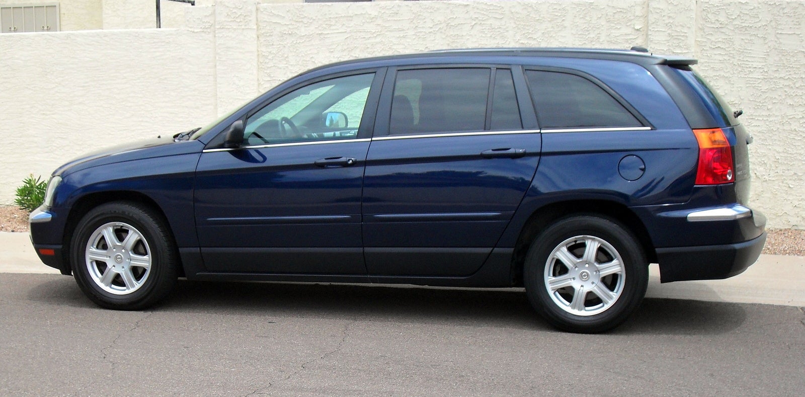 2005 Chrysler Pacifica Pictures CarGurus