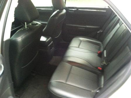 2010 Chrysler 300