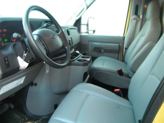 2012 Ford E-Series Cargo