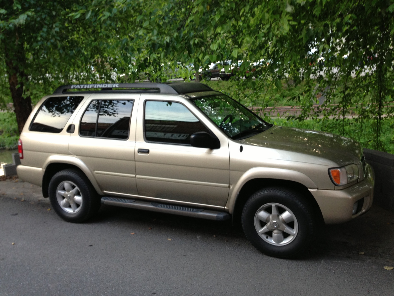 2002 Nissan pathfinder canada #5