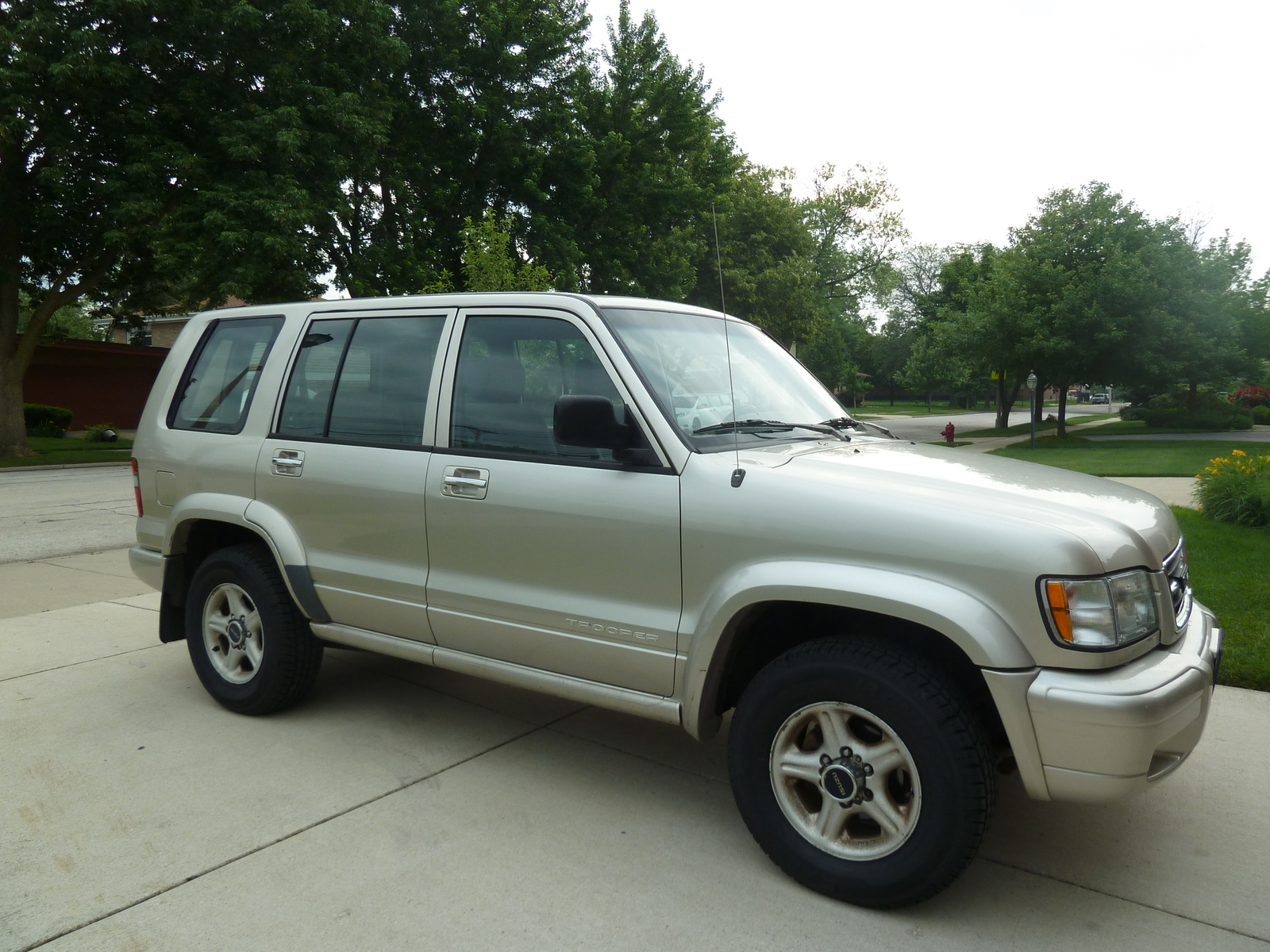 1998 Isuzu Trooper - Overview - CarGurus